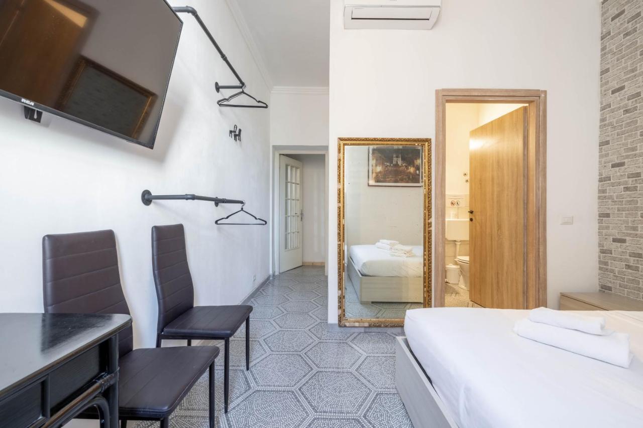 Vg Piazza Navona 5 Stelle Montecitorio Room โรม ภายนอก รูปภาพ